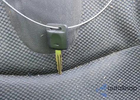 2004 Nissan 350Z z USA, uszkodzony, nr VIN JN1AZ34D34T150619